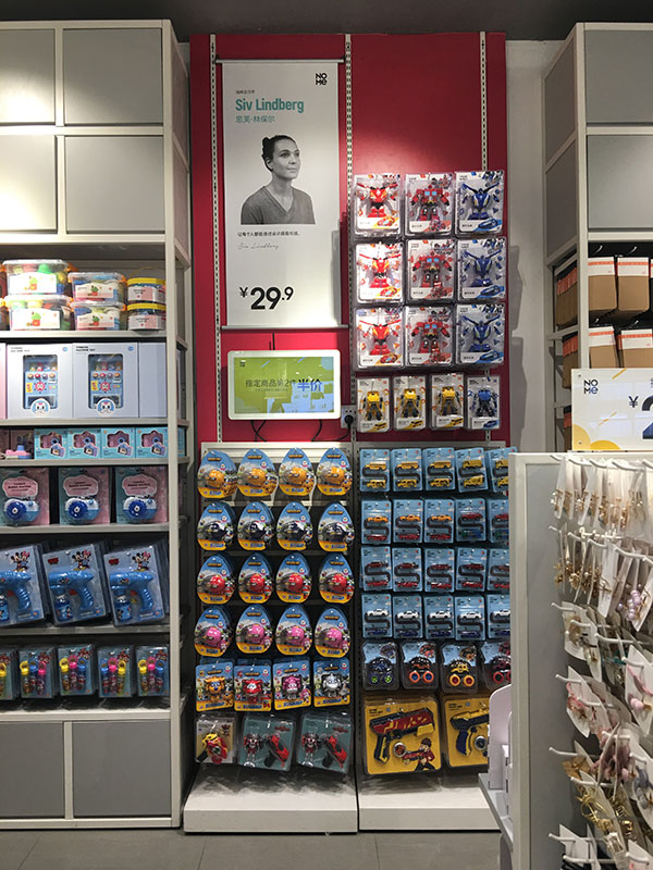 常德精品展示架,名創(chuàng)展示架,nome北歐風(fēng)展示架