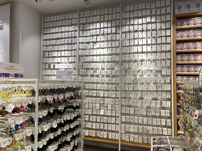 精品店貨架定制,精品店陳列架貨架廠家,廣州精品貨架廠,大唐貨架
