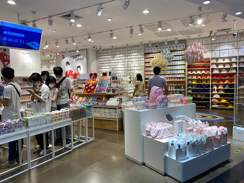 優(yōu)品展示架,定制精品貨架展示架,百貨精品貨架