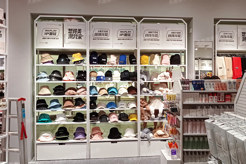 精品店貨架，NOME貨架，諾米陳列架，大唐展示貨架，北歐風(fēng)貨架，三元店貨架