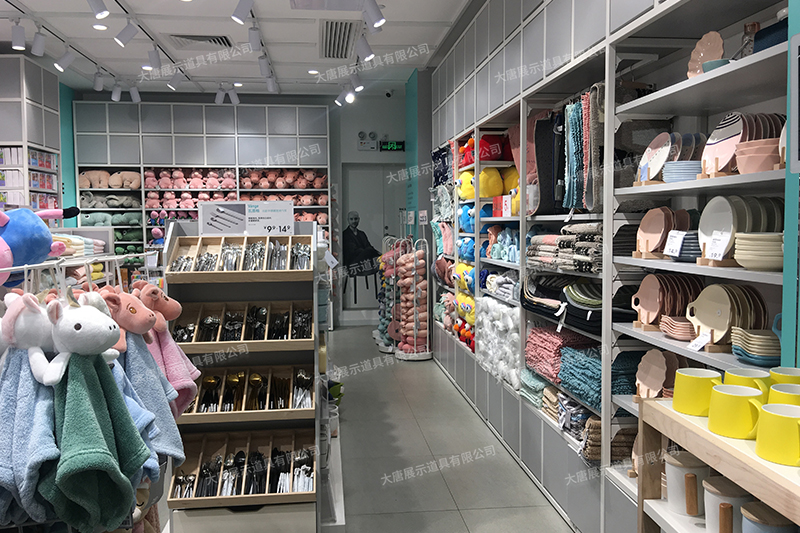 精品店貨架，NOME貨架，諾米陳列架，大唐展示貨架，北歐風(fēng)貨架，三元店貨架