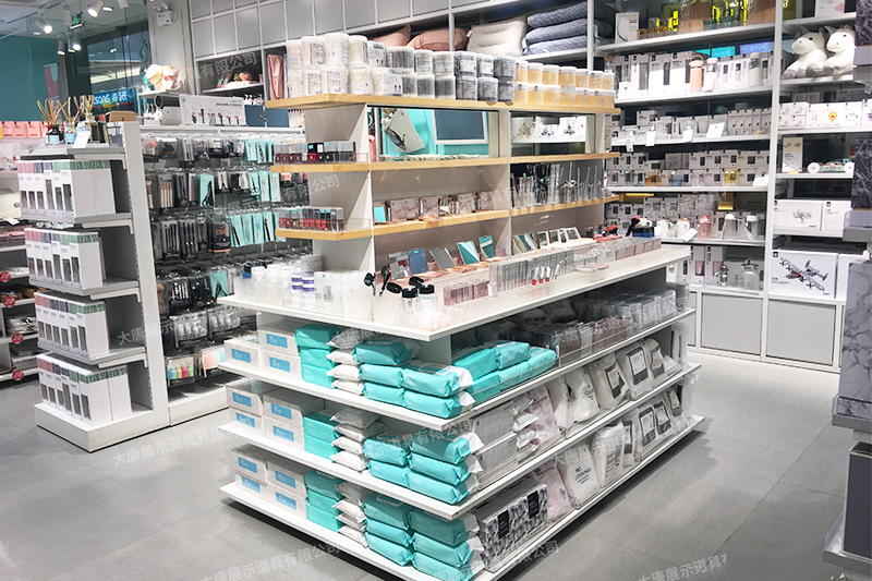 湖北精品店貨架，NOME貨架，諾米陳列架，大唐展示貨架，北歐風(fēng)貨架，三元店貨架