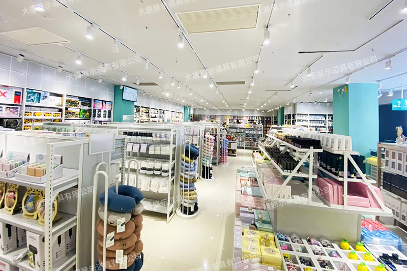 湛江精品店貨架，NOME貨架，諾米陳列架，大唐展示貨架，北歐風貨架，三元店貨架