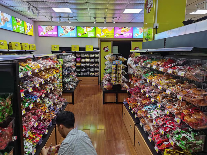 蘿崗零食店展示架,休閑零食貨架,小食品店陳列柜,大唐貨架廠