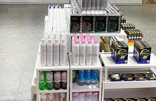 肇慶貨架廠家告訴你店鋪貨架該如何清洗？