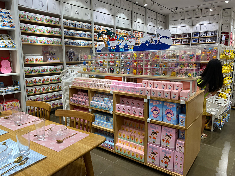 名創(chuàng)優(yōu)品展示架,精品店展示柜,優(yōu)品陳列架,大唐貨架
